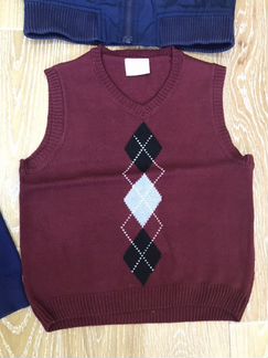 Кофты, жилетка, куртка 5 лет