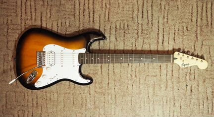 Электрогитара Squier Bullet Stratocaster (новая)