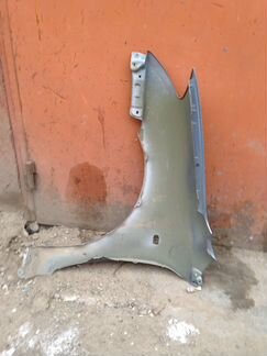 Крыло правое Toyota Corolla 120 хетчбэк с 2001 г
