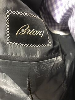 Костюм Brioni