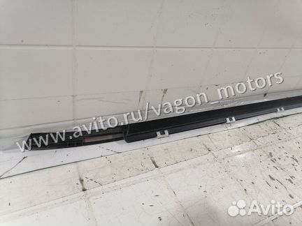 Бархотка двери передняя правая Kia Ceed 2 5D