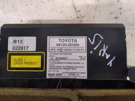 Магнитола штатная Toyota Yaris