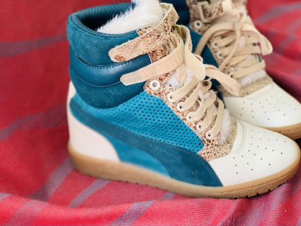 Кроссовки Puma на танкетке