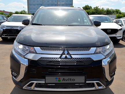 Mitsubishi Outlander 2.0 CVT, 2020
