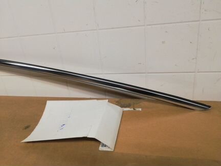 Молдинг хром двери правый Cadillac Cts 2 купе