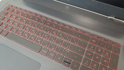 Ноутбук HP omen 17-w204ur i716Gb256Gb+1Tb1050ti