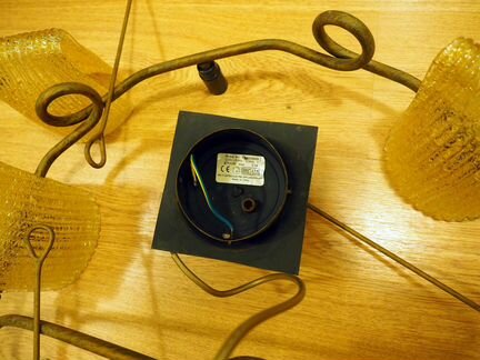 Оригинальная винтажная люстра под ковку в бронзе