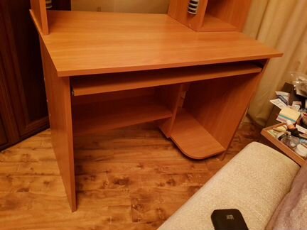 Компьютерный стол Икеа