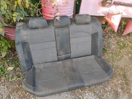 Задний диван субару легаси
