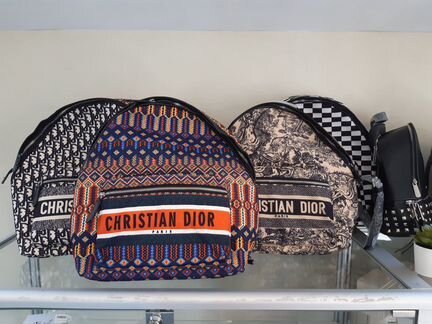 Рюкзаки christian dior