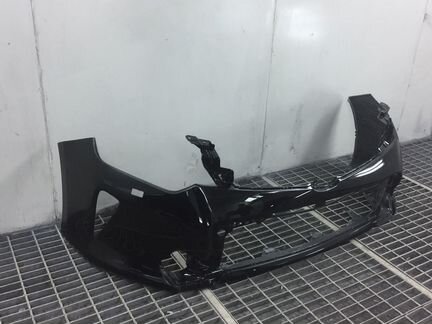Toyota Camry v55 Бампер передний