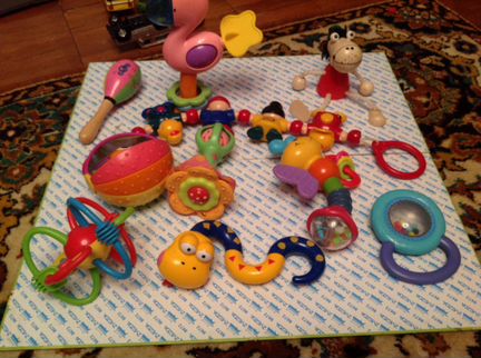 Игрушки для малышей