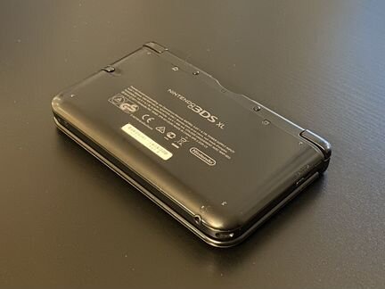 Nintendo 3DS XL