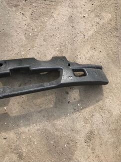 Абсорбер бампера передний Hyundai I30 1.4 2010