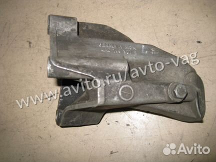 Кронштейн двигателя Ауди 100 1991-1992 4A0199307E
