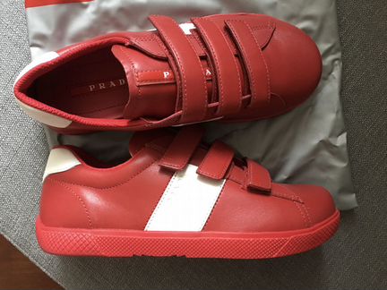 Prada 32 новые