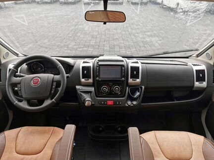 Новый немецкий автодом Buerstner с АКПП