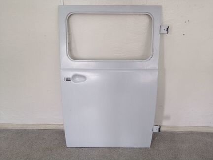 Дверь боковая УАЗ 452 (под стекло)