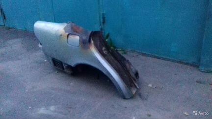 Мерседес 210 Крыло Заднее Правое хорошее