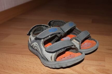 Сандали р.26