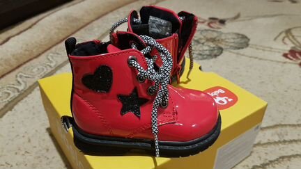 Новые ботиночки для девочки