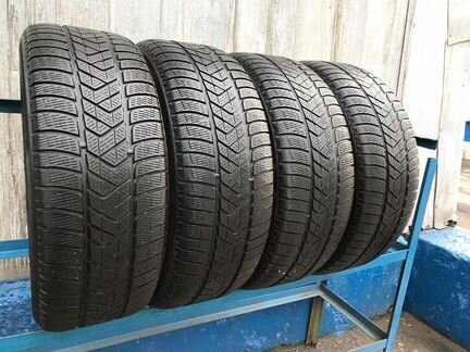 235 55 R18 Pirelli Winter Sottozero 3 94W