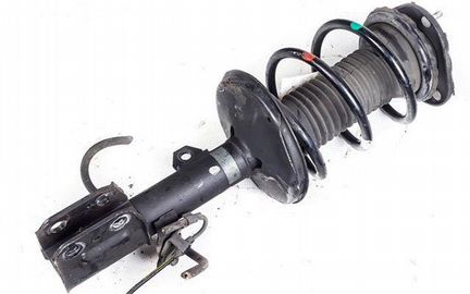 Амортизатор передний правый Toyota Avensis