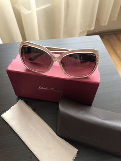 Солнечные очки Salvatore Ferragamo