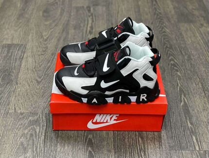 Nike Air Barrage Mid