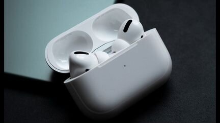 Беспроводные наушники AirPods Pro(новые)