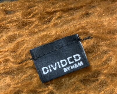 Рыжий шарф H&M