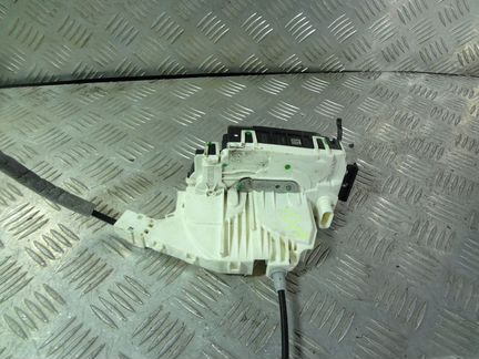 Замок двери передней правой Мерседес 204 212 218