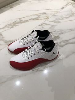 Кроссовки Jordan Engineered for flight