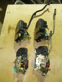 Замок двери Jeep Grand Cherokee 3 WK WH