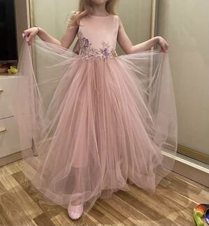 Вечернее платье