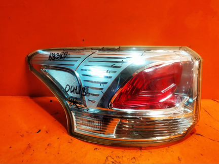 Фонарь внешний левый Mitsubishi Outlander 3