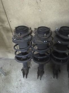 Стойки перед Subaru Legacy Lancaster BH