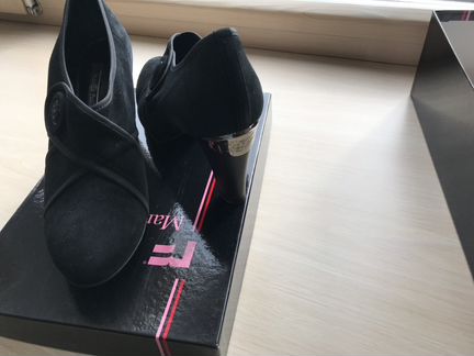 Туфли натуральная замша чёрные Marino Fabiani. Нов